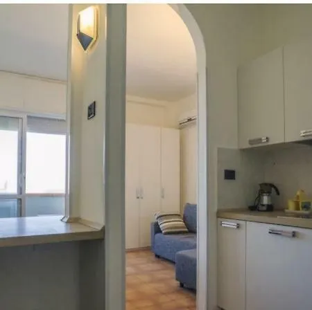Piramide13 Fronte Mare Direkt Am Mit Solarium Terrasse ليدو ديلي نازيوني