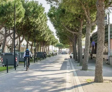 Apartman Piramide13 Fronte Mare Direkt Am Mit Solarium Terrasse